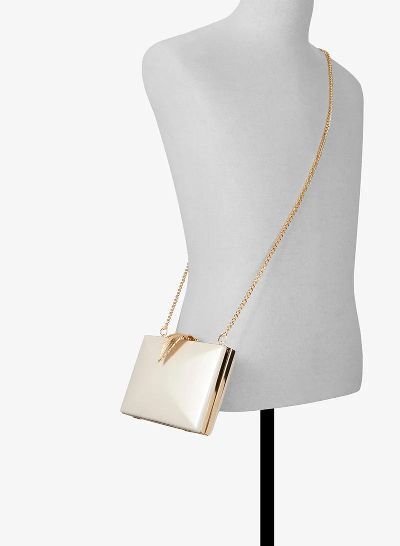 الدو Layali Essential  Clutches